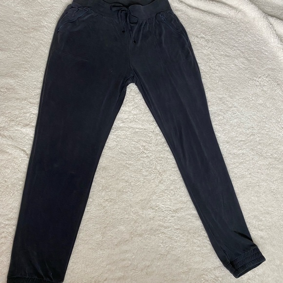 Limited Edition VSX Sport Track Suit in Slate Grey - Picture 5 of 12